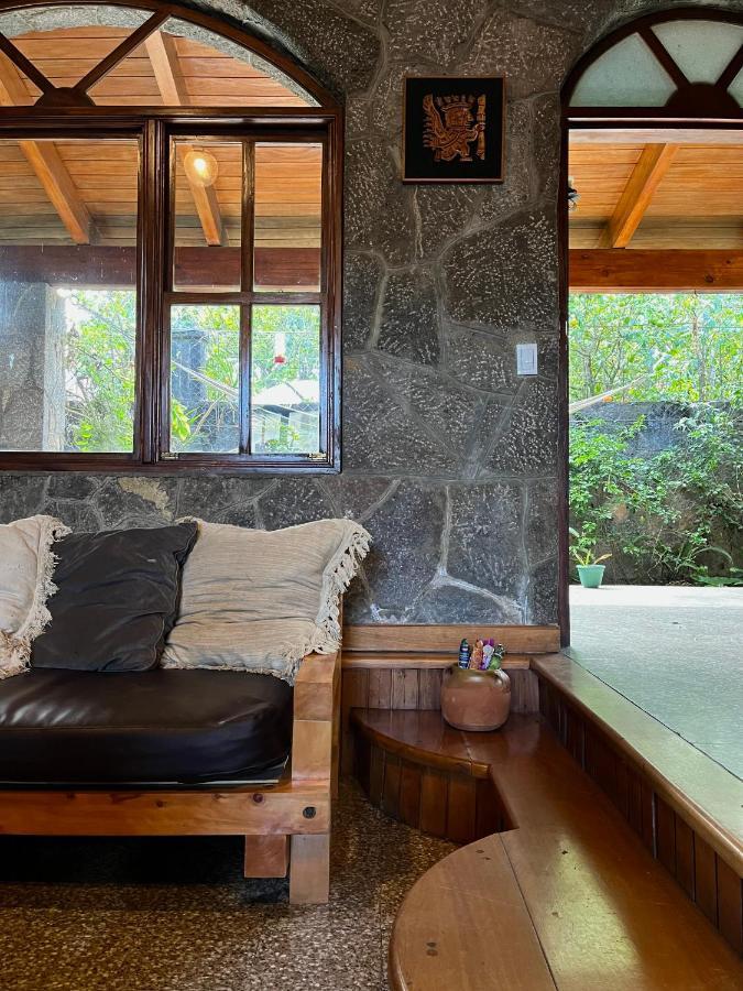 Casa Qatzij - Guest House, Lake Atitlan San Lucas Toliman Exterior photo