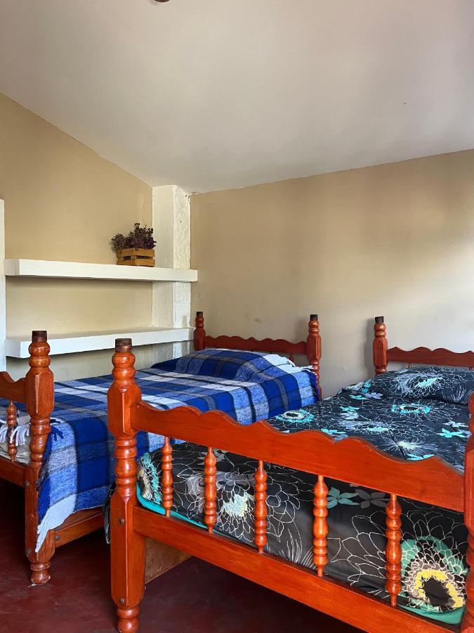 Casa Qatzij - Guest House, Lake Atitlan San Lucas Toliman Room photo